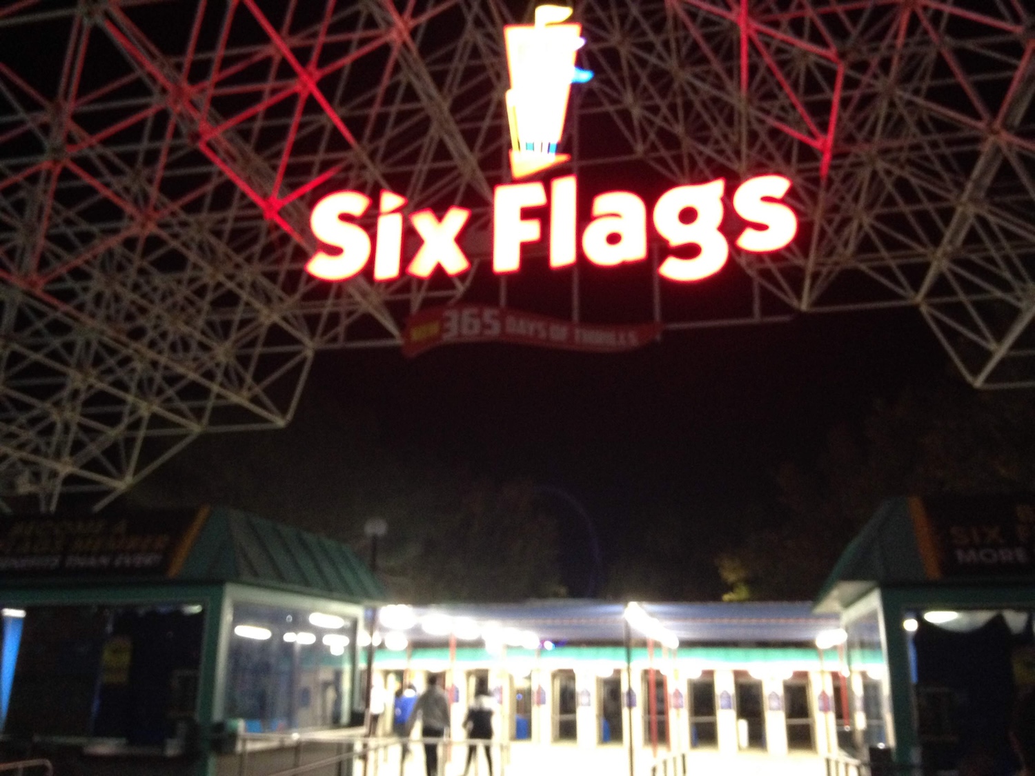 ロサンゼルス・マジックマウンテン現地ツアー03